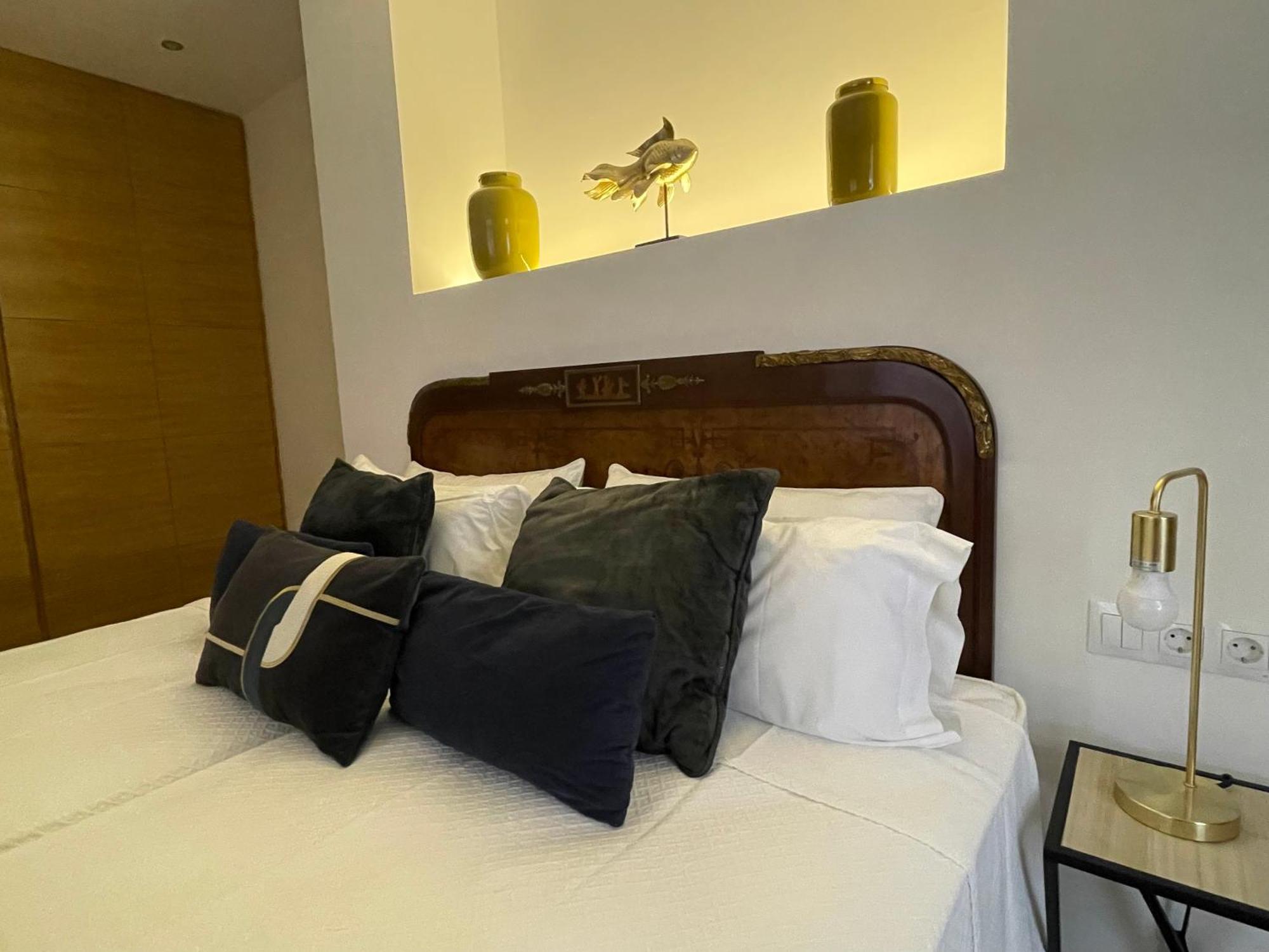 Eva Recommends Catedral Confort Seville Exterior photo
