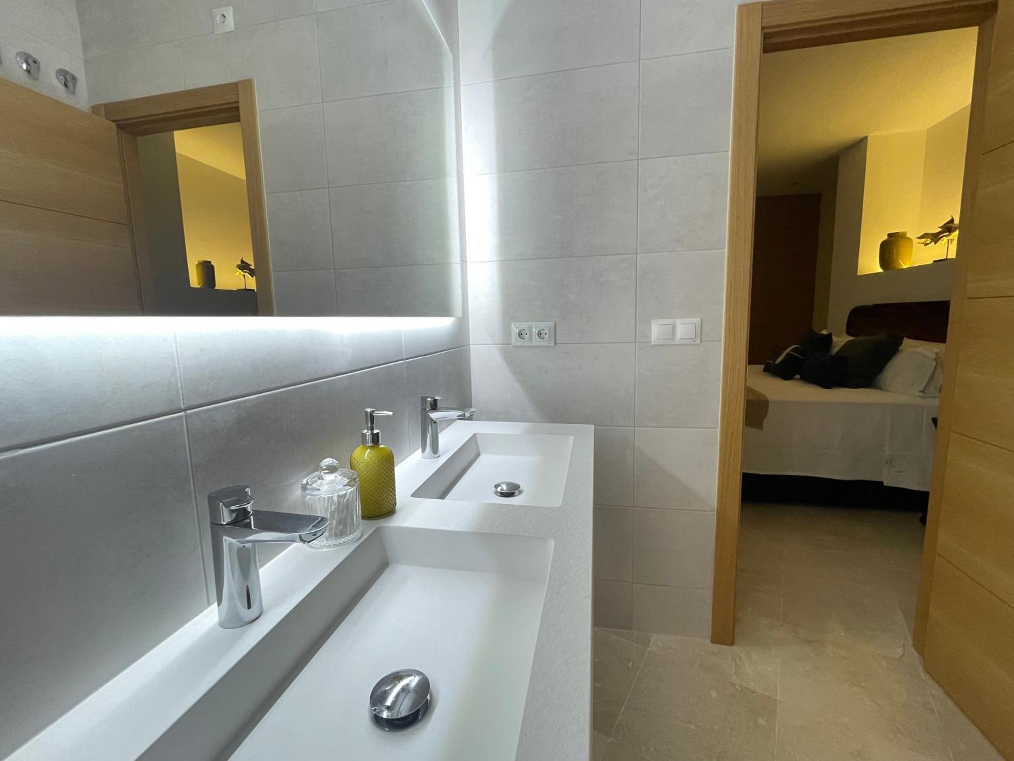 Eva Recommends Catedral Confort Seville Exterior photo